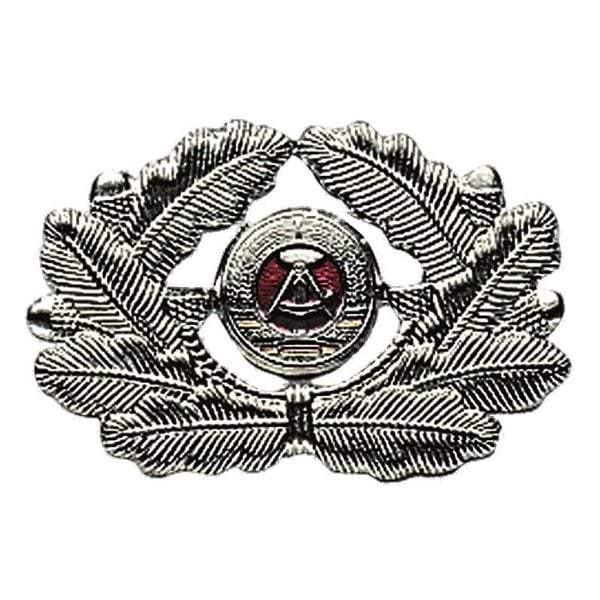 Distintivo in metallo da berretto Ufficiale NVA LaSK